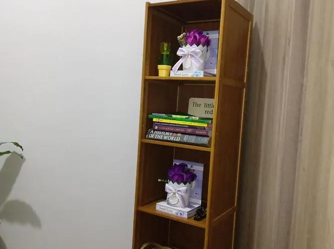 Paranaque Sm-sucat Field Res. Bldg 5, 2/f, 2br With Balcony Apartment