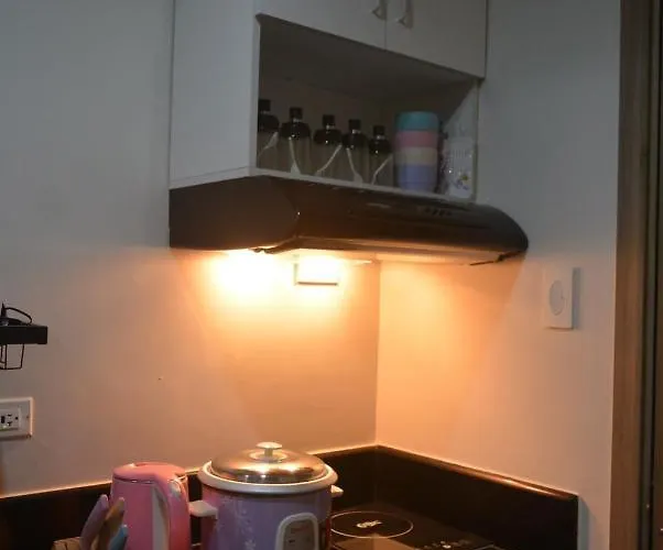 Paranaque Sm-sucat Field Res. Bldg 5, 2/f, 2br With Balcony Apartment Manila