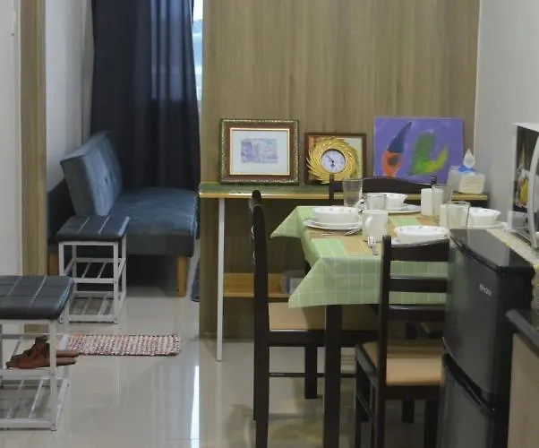 Paranaque Sm-sucat Field Res. Bldg 5, 2/f, 2br With Balcony *
