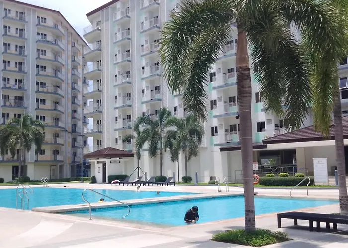 Paranaque Sm-sucat Field Res. Bldg 5, 2/f, 2br With Balcony * Manila