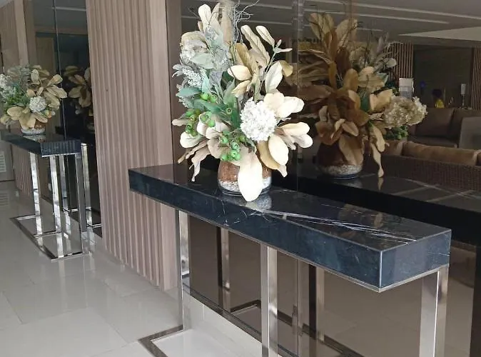 Apartment Paranaque Sm-sucat Field Res. Bldg 5, 2/f, 2br With Balcony